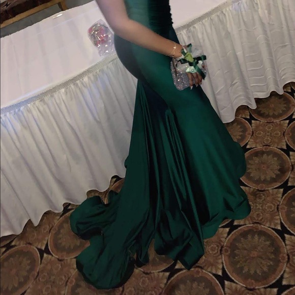 Prom Dress - Picture 2 of 6